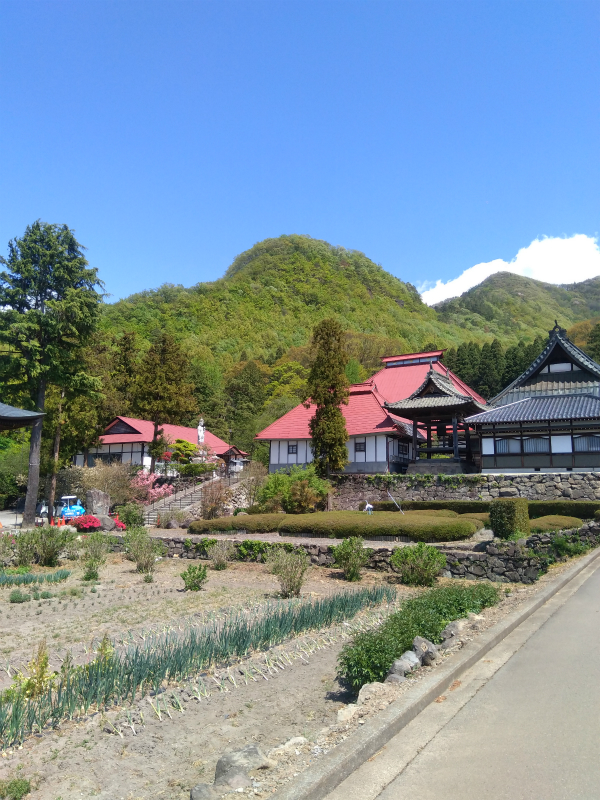 5月の岩松院