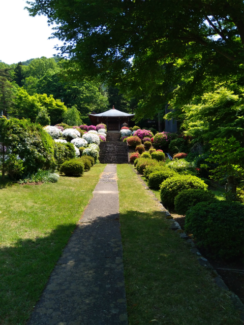 霊閑寺