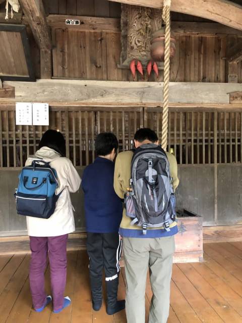 絶品ピザEバイクツアー　小坂神社