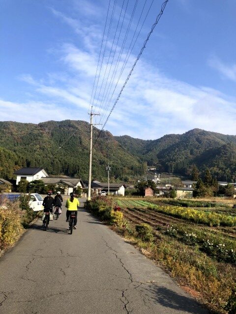 高山村紅葉めぐりイーバイクツアー