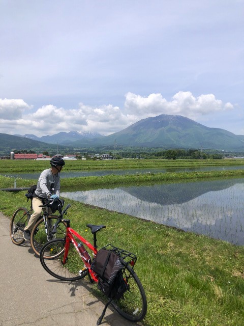 信濃町水田と黒姫山