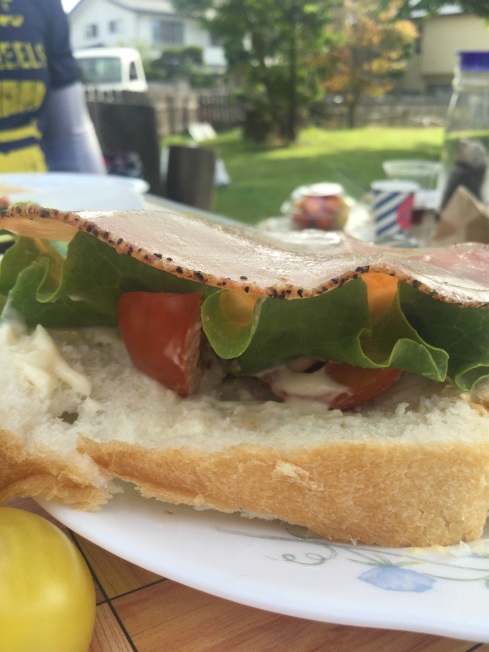 小布施の農家さんちで朝食ライド　トマトも入れたよ