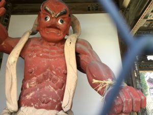 岩松院　仁王
