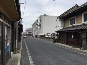 須坂へサイクリング　八十二銀行須坂支店近く